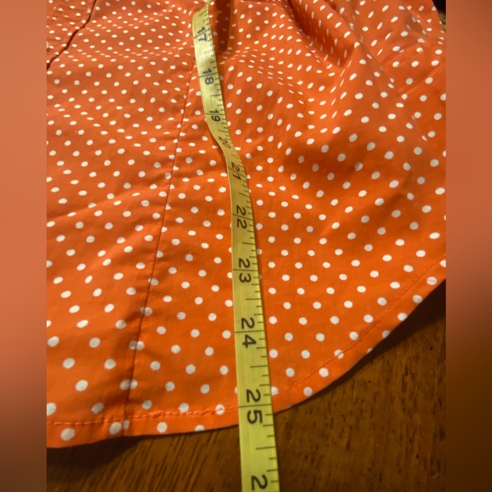Chico's Orange Polka Dot women’s fitted button-down blouse.  Size‎ 0.  (4-6) - Picture 9 of 11